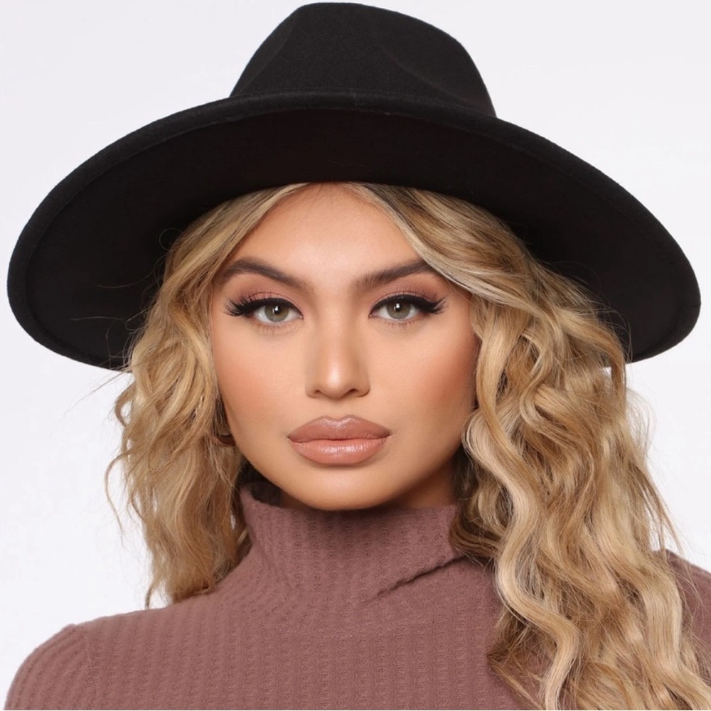 Fashion Nova Black Fedora Hat